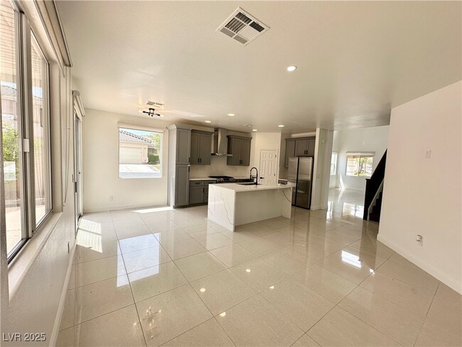 Photo - 283 Crooked Tree Dr