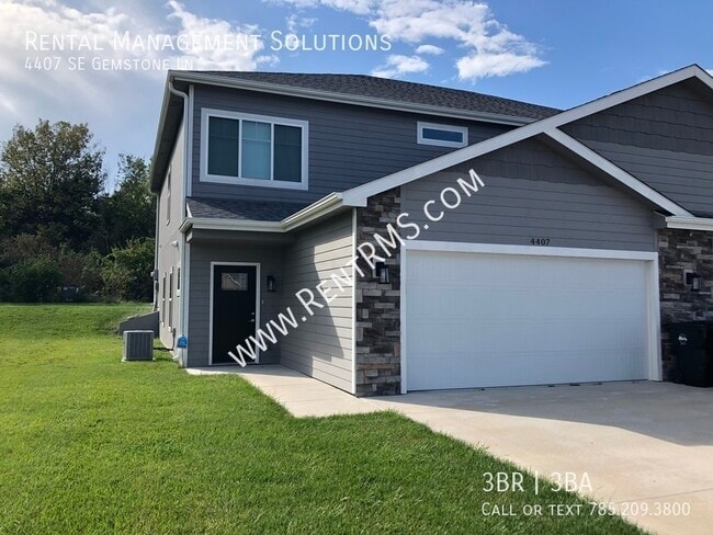 Building Photo - 4407 SE Gemstone Ln Rental