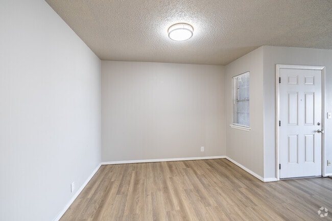 2BR, 1BA - 820SF - Dining Area - The Village Apartments