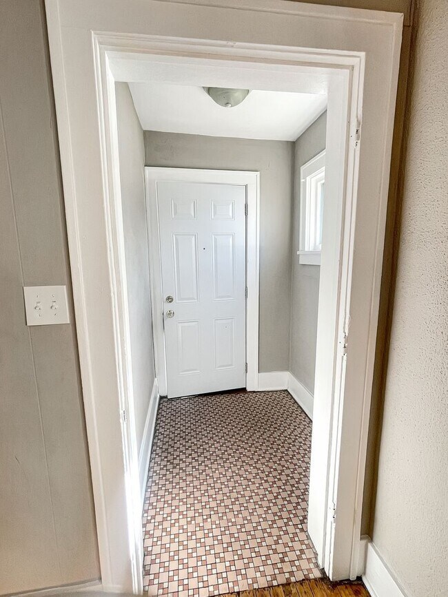 Photo - 415 Harlan Ave NE Unit A