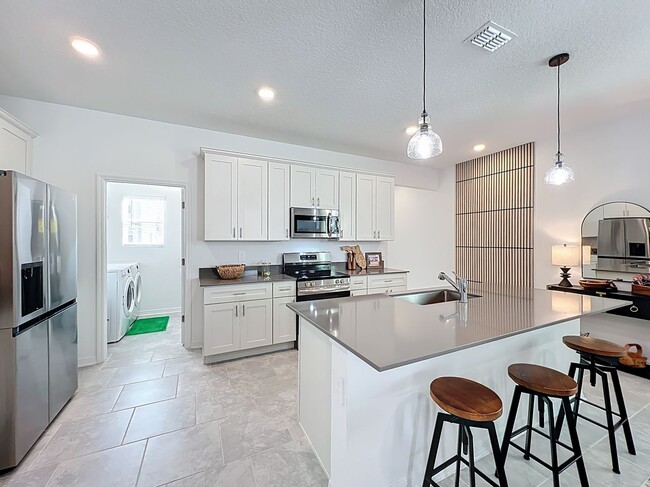 Photo - Like-New, Move-In Ready Gem in Kelly Park Area of Apopka