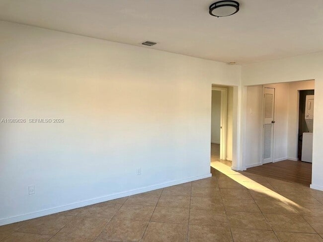 Photo - 98 NE 71st St Unit 1