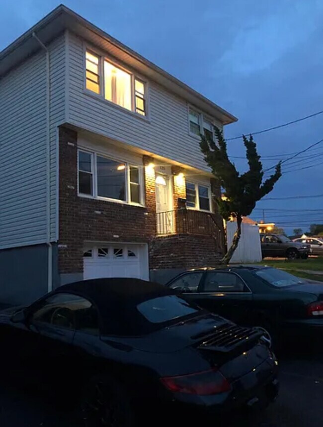 Photo - 120 E Hill Rd Unit 1st Floor