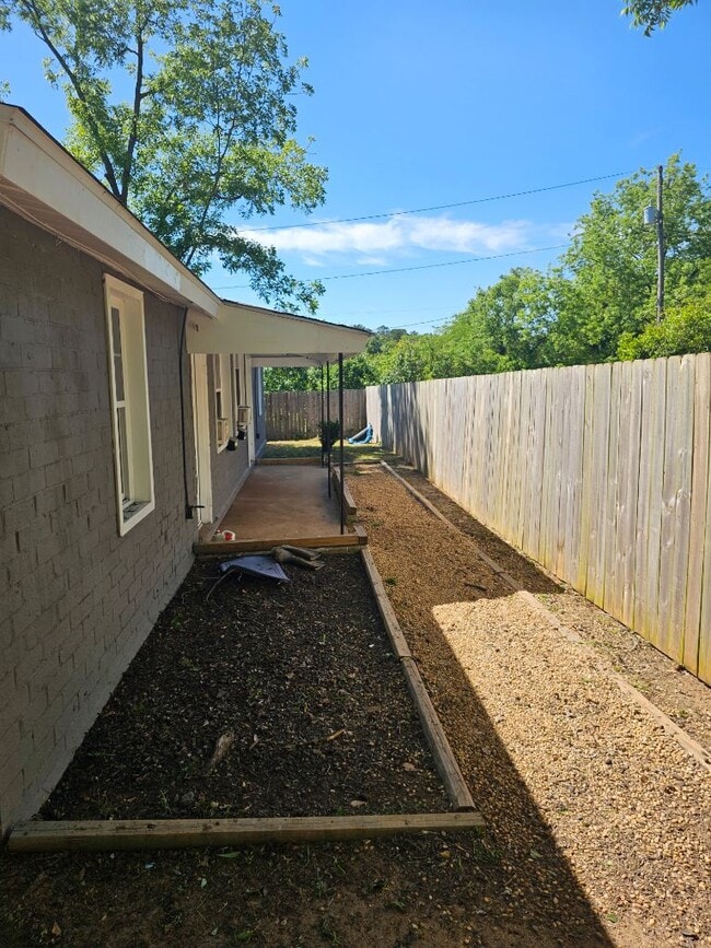 Photo - 892 Applewood St Unit A