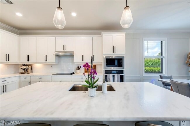 Photo - 19128 Elston Wy