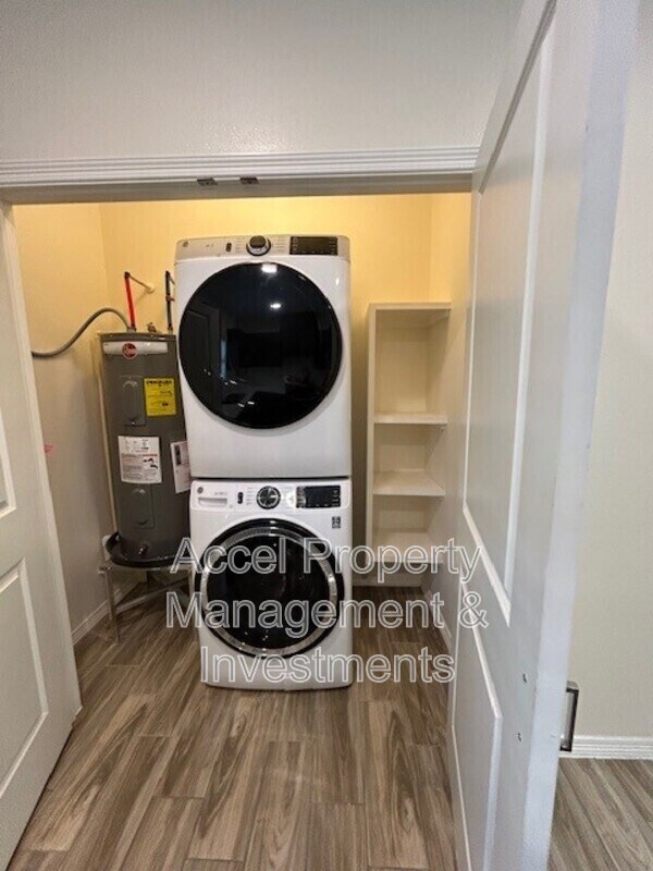 1012 W La Pointe Ave Unit 1