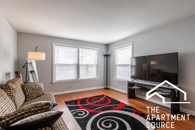 Building Photo - 9056 Lamon Ave Unit 2S