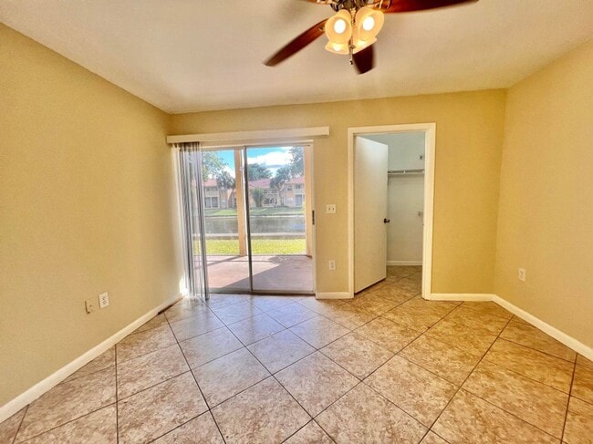 Photo - 4855 Via Palm Lakes