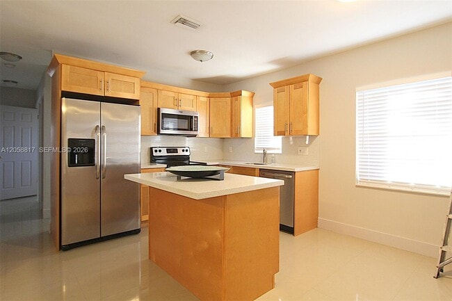 Photo - 14340 Graves Dr