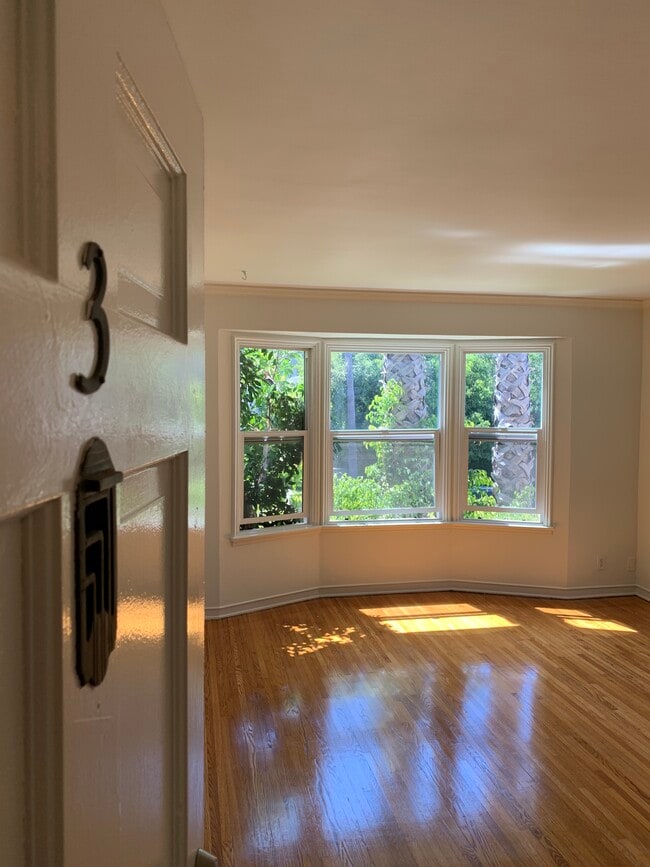 Photo - 416 N Doheny Dr Unidad #3