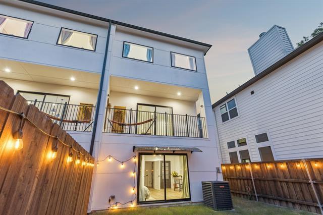 Photo - 909 Bayonne St