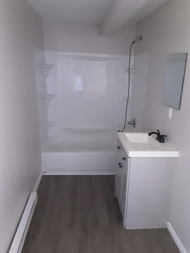 Photo - 56 Warren St Unit 3