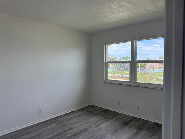 Photo - 1536 SE Royal Green Cir Unit 201