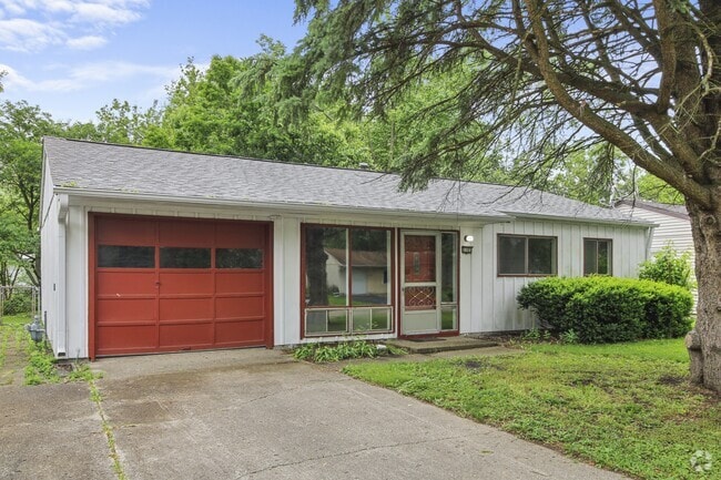 Building Photo - 1105 Westfield Dr Rental