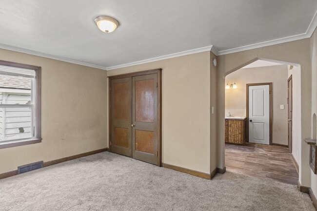 Photo - 420 Olive St