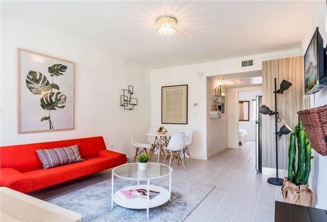 Photo - 740 Meridian Ave Unit 740 Meridian Condo #14