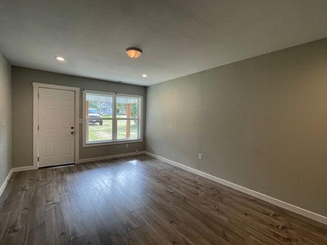 Photo - Beautiful 3 bedroom home available Early August!