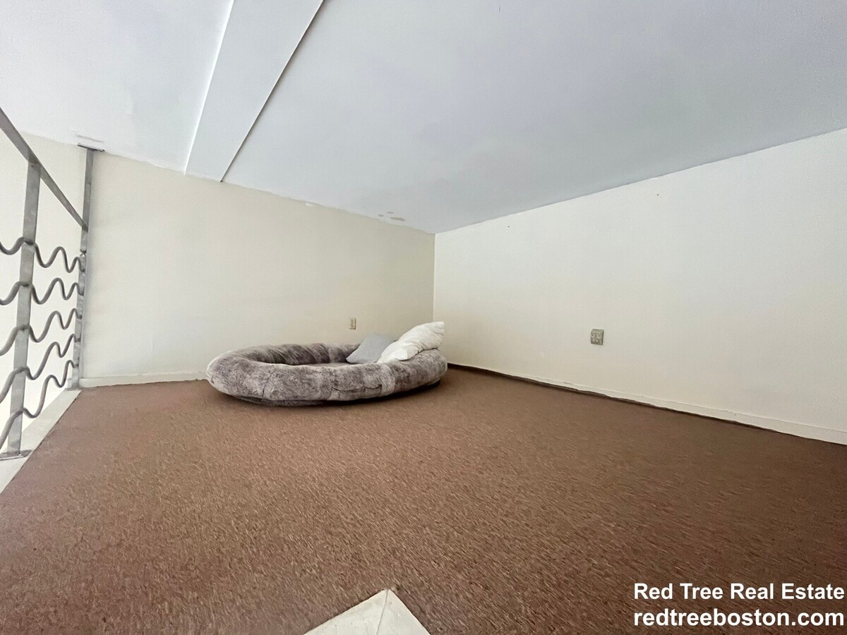 Photo - 61 Brookline Ave Unit 213