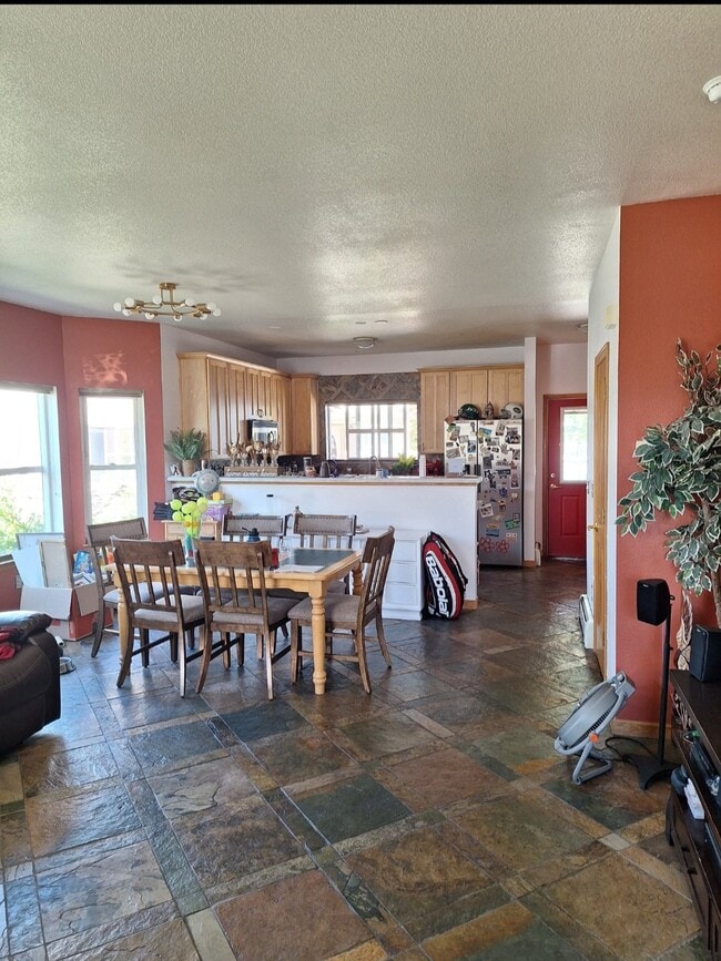 Photo - 1363 Lindenwood Grove