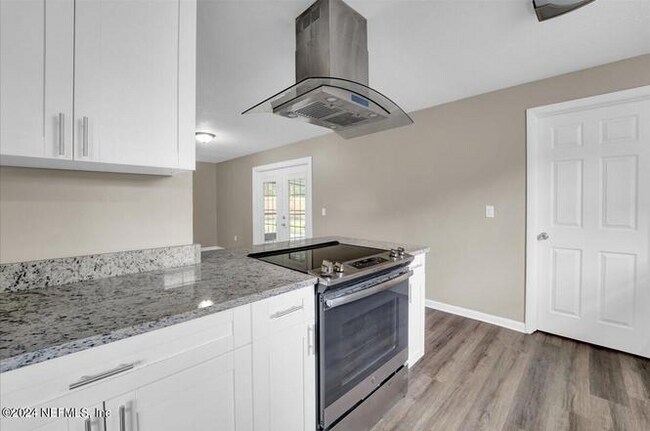 Photo - 10941 Launa Dr