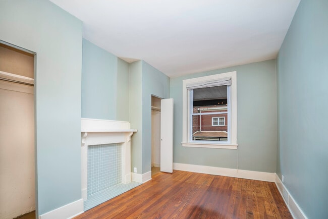 Photo - 4121 Davison St Unit 2nd Floor apartment