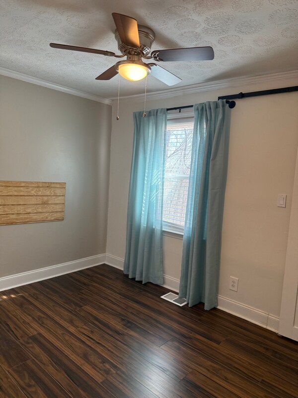 Photo - 6930 Dogwood Ln