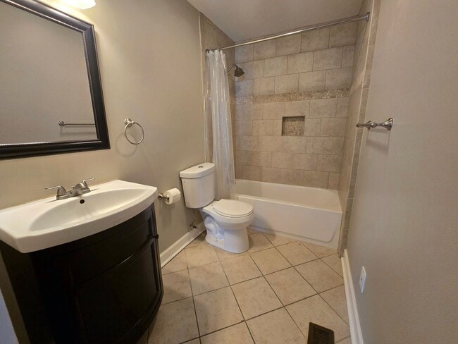 Photo - 309 E 58th St