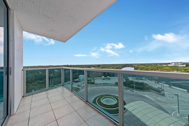 Photo - 2641 N Flamingo Rd