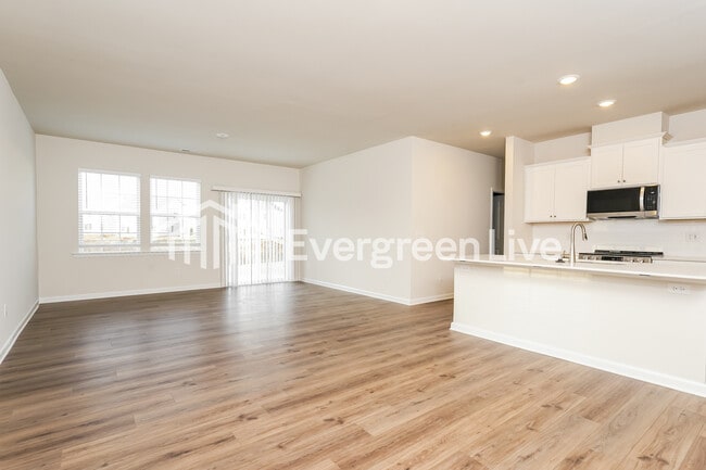 Photo - 811 Pear Blossom Ct