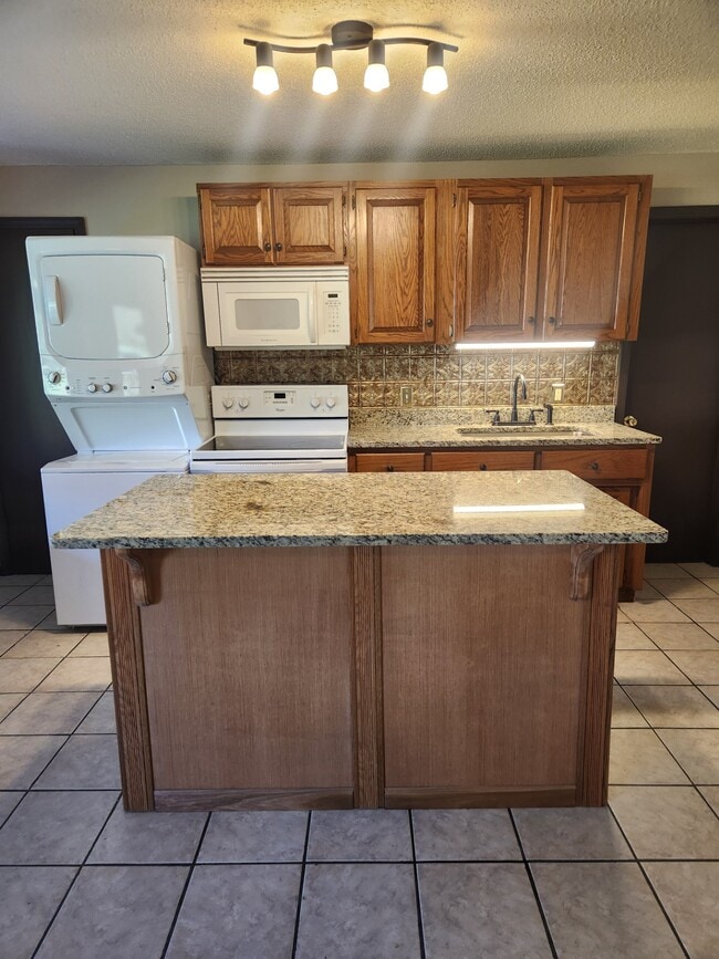 Photo - 920 W Cape Rock Dr