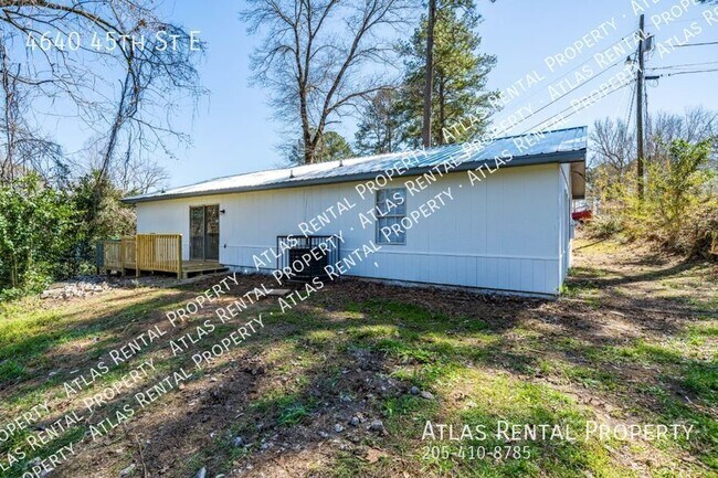 Photo - 4640 45th E St