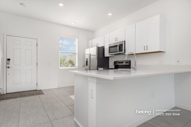 Photo - 2037 Viewfinder St