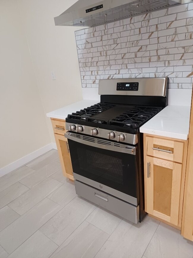 Photo - BELLA APARTMENTS: Beautiful 1 Bed - 1 Bath Unit 9