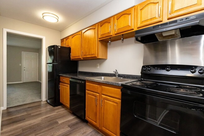 Photo - 305 Sunrise Ln Unit B