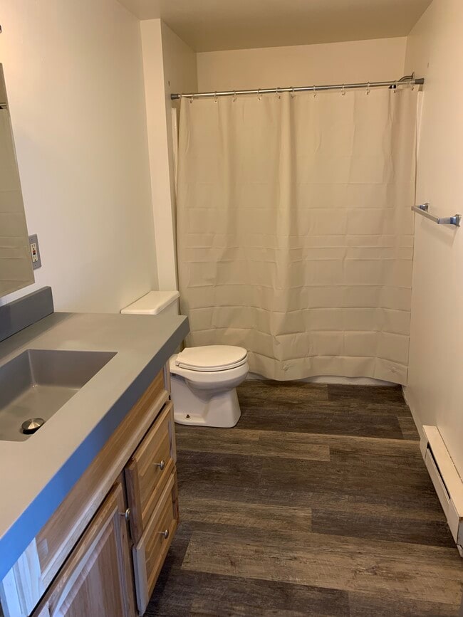 Photo - Iowa Ave Unit 8