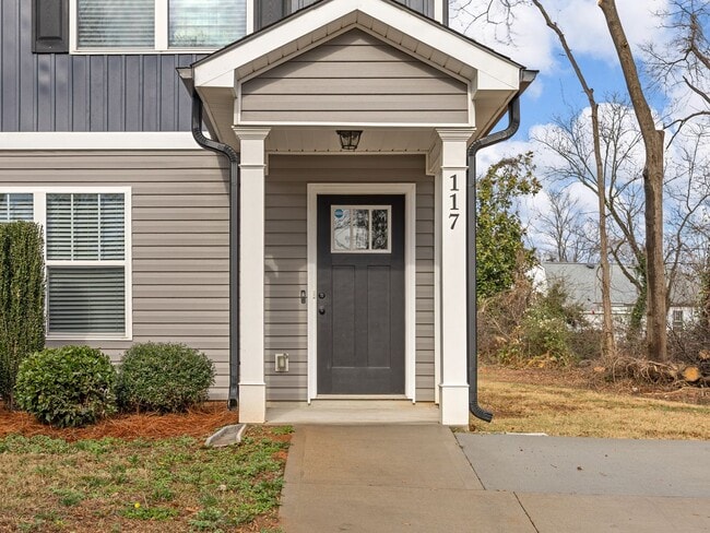 Photo - Charming two bedroom two and a half bathroom ready for you to call home!