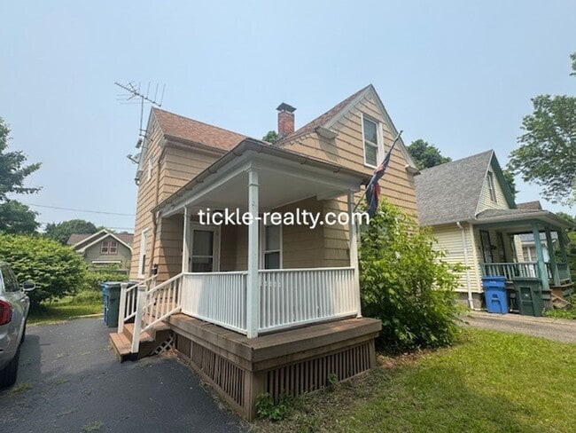 Cute Cottage in the Swillburg Neighborhood - Cute Cottage in the Swillburg Neighborhood Casa