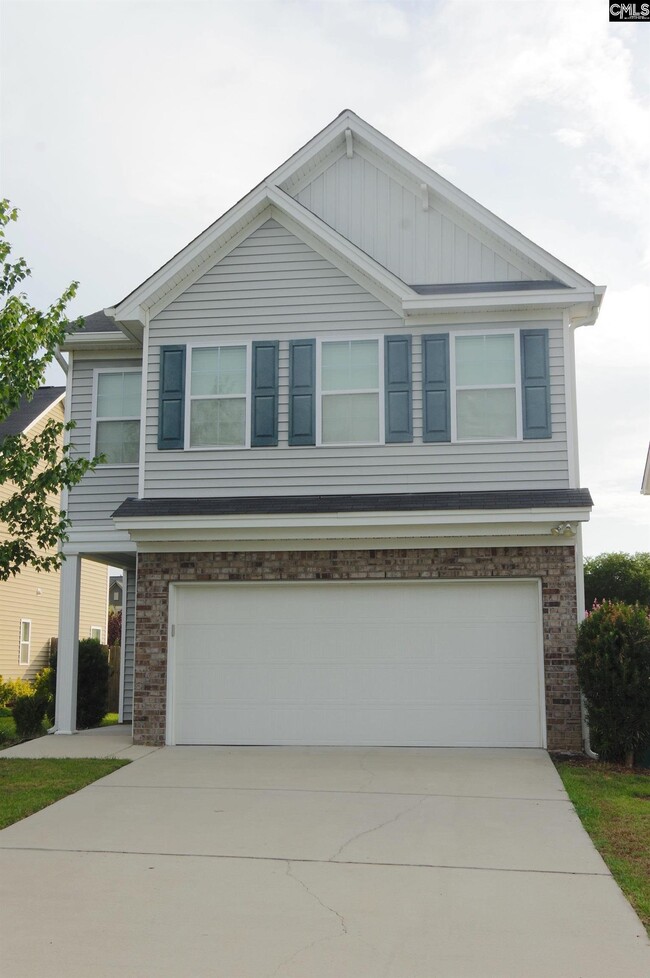 Building Photo - 194 Bonhomme Cir