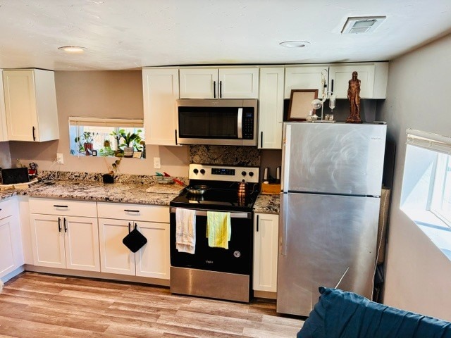 Building Photo - 374 S Bryant St Unit 374 Carriage House