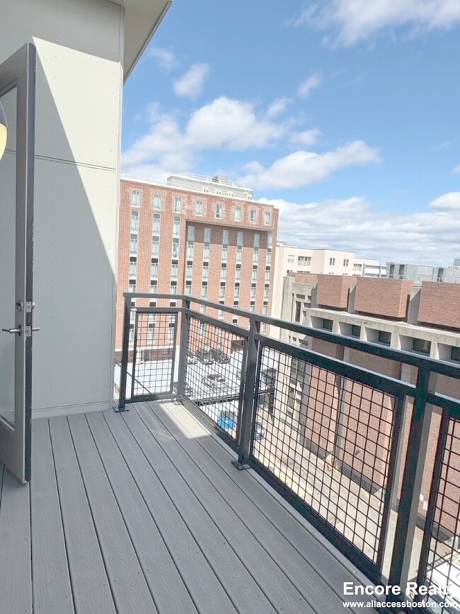 Photo - 38 Marion St Unidad 611 Rental