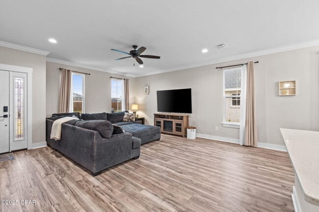 Photo - 4419 Conifer Ln