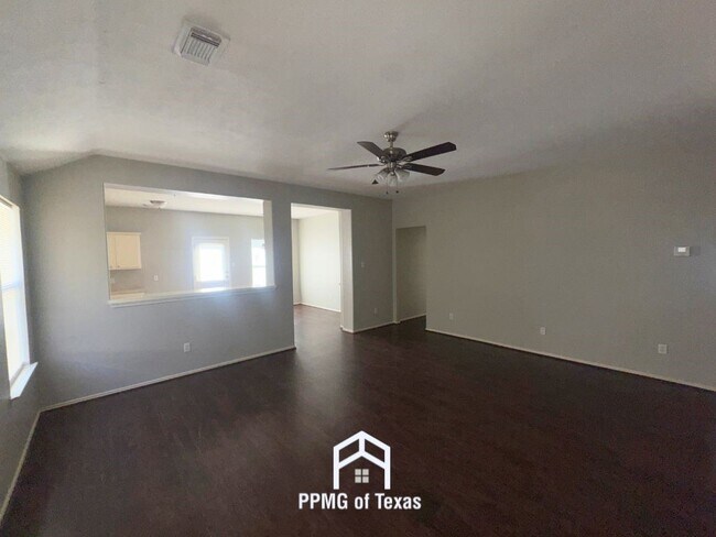 Photo - 20014 Tunham Trail