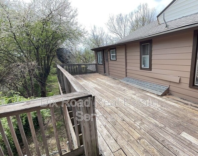 Photo - 424 Nordale Ave