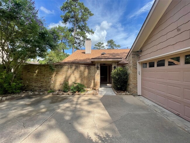 Photo - 3602 Chapel Square Dr
