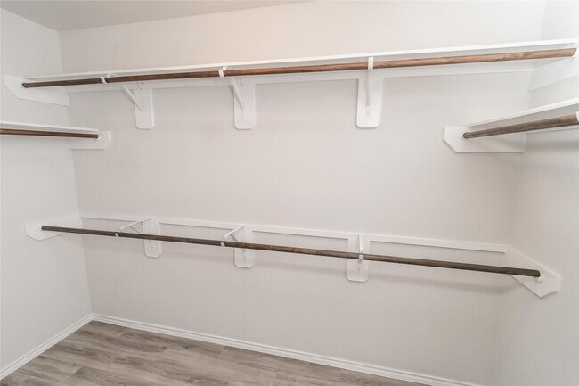 Photo - 5335 Gouldburn River Dr