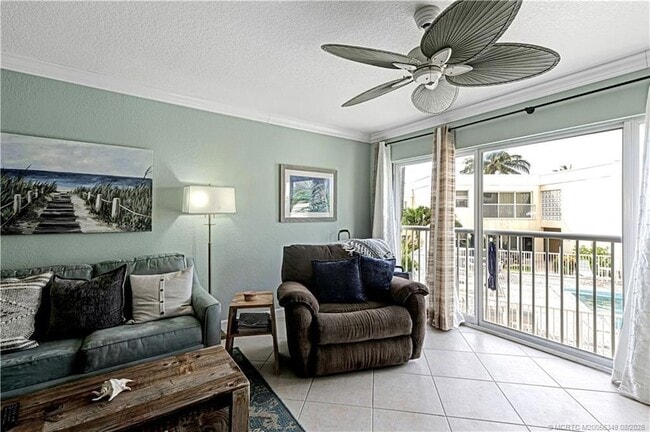 Photo - 3541 NE Ocean Blvd Unidad 14