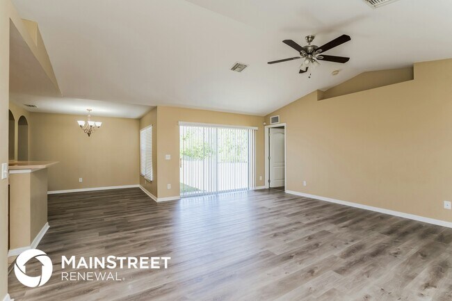 Photo - 107 Plainview St