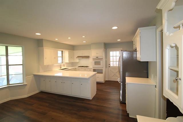 Photo - 10146 Coveridge Dr