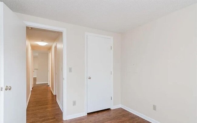 Photo - Freshly Renovated 3BR Condo Steps from UNC...