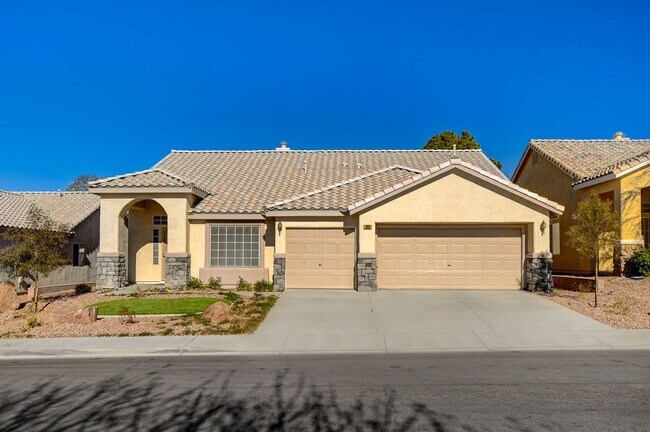 Upgraded Single Story in Henderson! - Upgraded Single Story in Henderson! Casa